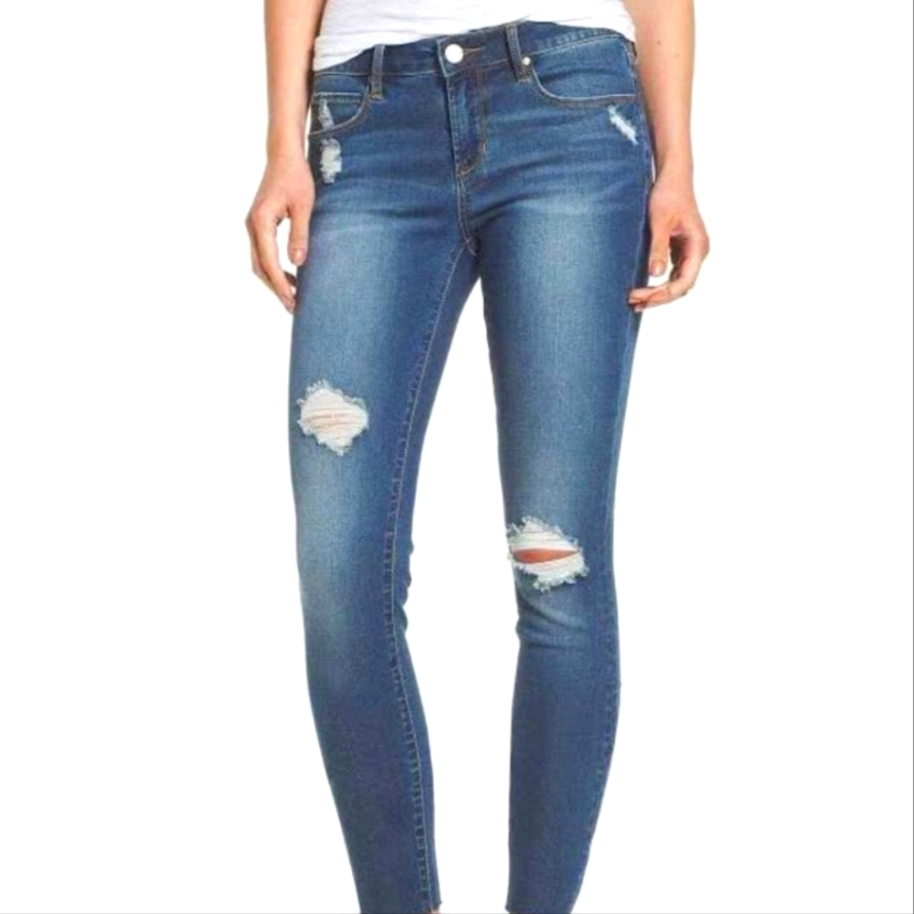 Articles of society raw edge distressed skinny jeans sz 29